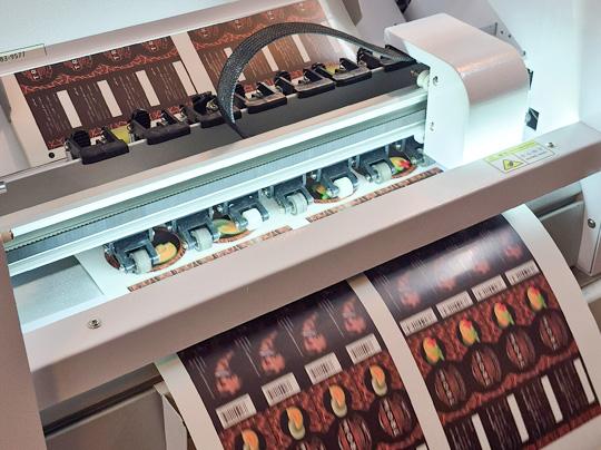 راه اندازی لاین تخصصی چاپ، برش و تولید انواع لیبل در پارس نگار